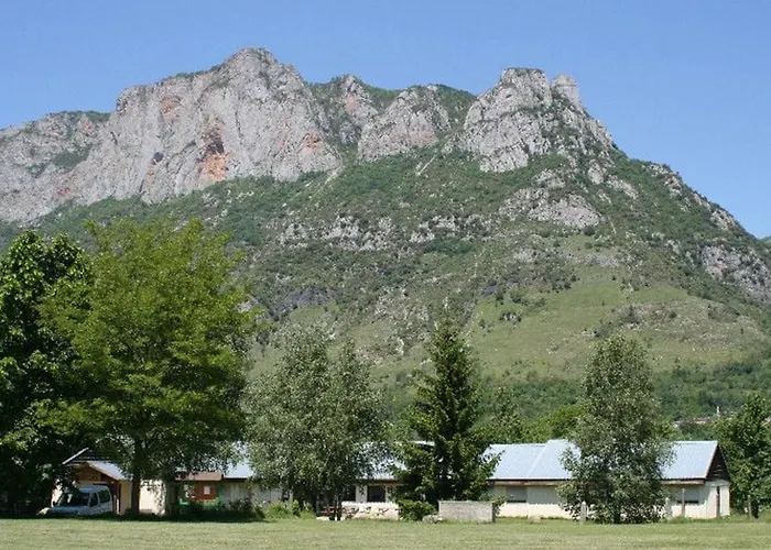 Mitoyen Avec Terrasse Pour 4 Personnes - Api-1-52-198 Campingplatz