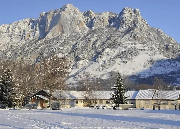 Κάμπινγκ Mitoyen Avec Terrasse Pour 4 Personnes - Api-1-52-198 *